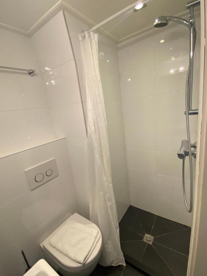 Hotel 'T Sonnehuys Den Haag Bagian luar foto