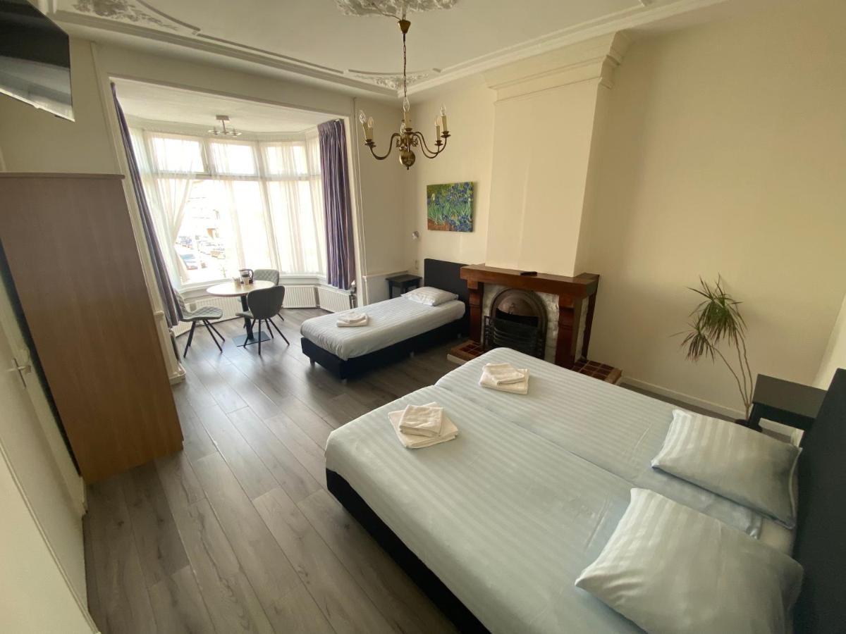 Hotel 'T Sonnehuys Den Haag Bagian luar foto